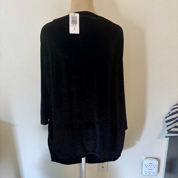 NWT Torrid Black Velvet Ruched Off Shoulder Top Stretch 3/4 Sleeve Size 4X - Picture 4 of 11